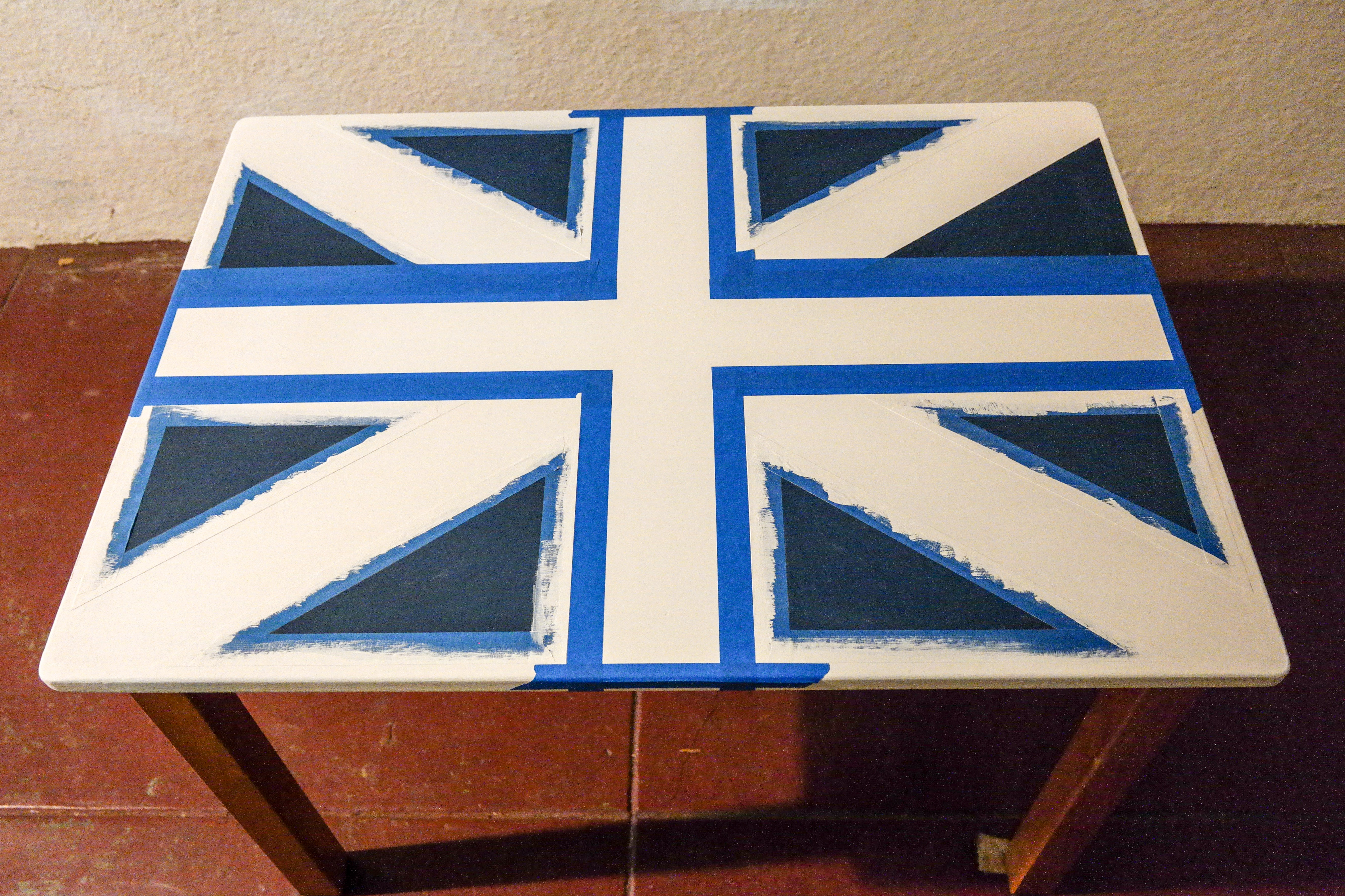 DIY Union Jack Play Table! Part 1… HilaryStyle